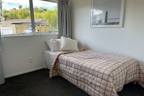 Photo of property in 1/30 Candia Road, Swanson, Auckland, 0614