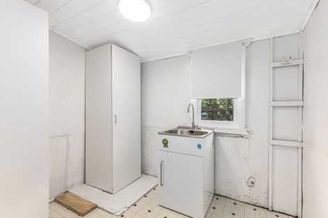 Photo of property in 105 Wyndrum Avenue, Waterloo, Lower Hutt, 5011