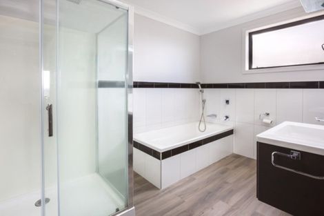 Photo of property in 53 Spyglass Lane, Whitby, Porirua, 5024