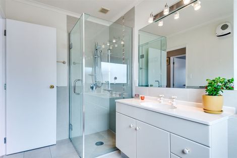 Photo of property in 28 Balmoral Street, Taradale, Napier, 4112