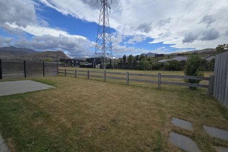 Photo of property in 3 Northbrook Place, Lower Shotover, Queenstown, 9304