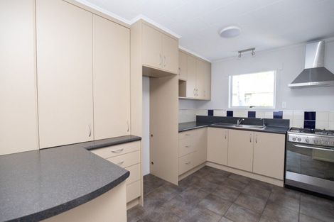 Photo of property in 11 Paul Drive, Ngatea, 3503