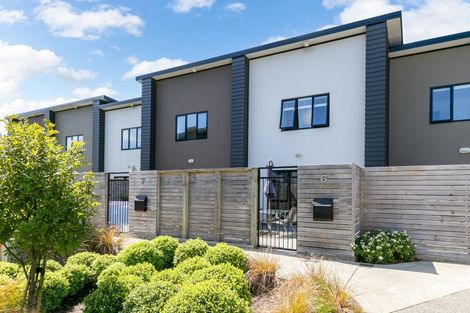 Photo of property in 9u6 Surrey Street, Tawa, Wellington, 5028