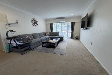 Photo of property in 3/142a Great South Road, Manurewa, Auckland, 2102