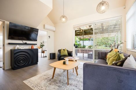 Photo of property in 23 South Kensington Way, Henderson, Auckland, 0612
