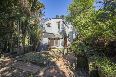 Photo of property in 4 Watchmans Road, Karekare, Auckland, 0772