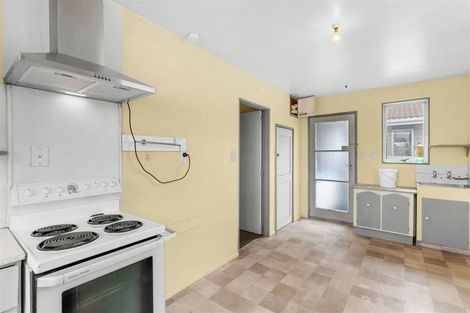 Photo of property in 2/136 Wainoni Road, Avondale, Christchurch, 8061