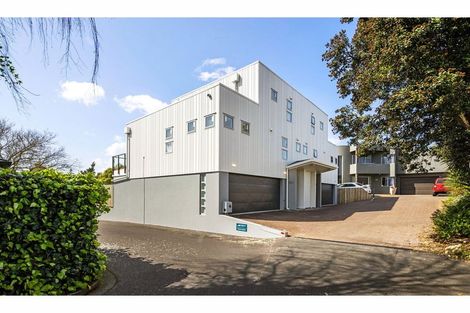 Photo of property in 19a Rostrevor Street, Hamilton Central, Hamilton, 3204