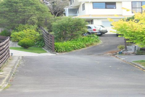 Photo of property in 5 Dunsandel Grove, Silverstream, Upper Hutt, 5019