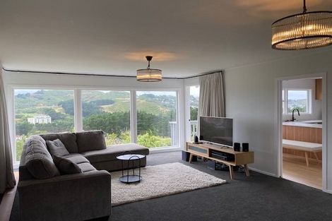 Photo of property in 25 Breton Grove, Kingston, Wellington, 6021