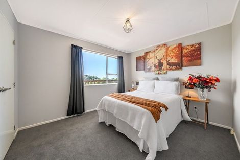 Photo of property in 58 Mercury Way, Whitby, Porirua, 5024