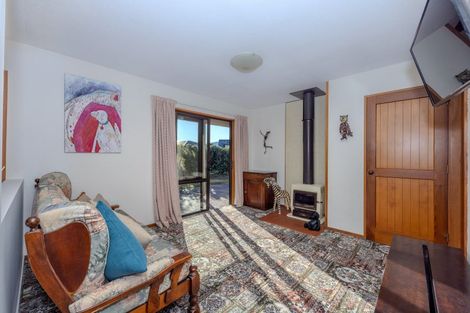 Photo of property in 8 Kennedy Crescent, Wanaka, 9305