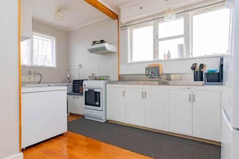 Photo of property in 42 Thames Road, Paeroa, 3600