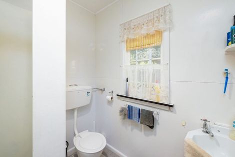 Photo of property in 64 Bayview Road, Charteris Bay, Lyttelton, 8971