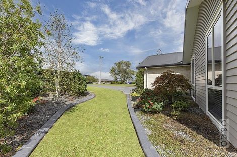Photo of property in 65 Kaipara Portage Road, Riverhead, 0820