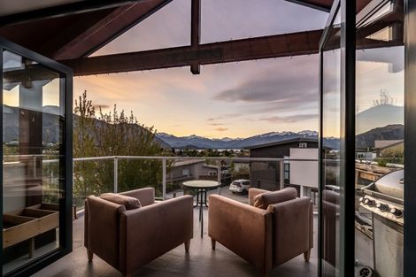 Photo of property in 107a Kings Drive, Wanaka, 9305