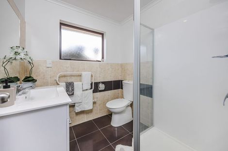 Photo of property in 16 Lili Road, Tuakau, 2121