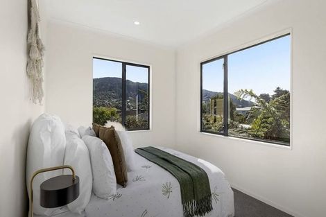 Photo of property in 7u2 Carleton Terrace, Tawa, Wellington, 5028