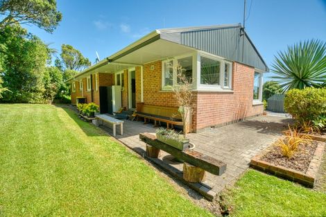 Photo of property in 37 Main South Road, Karoro, Greymouth, 7805