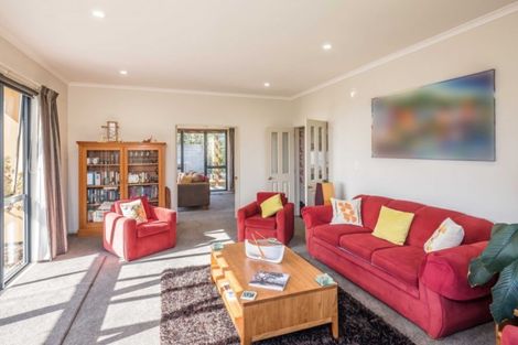Photo of property in 3 Millennium Hill, Paraparaumu, 5032