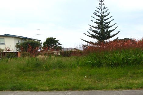 Photo of property in 46 Shakespear Road, Army Bay, Whangaparaoa, 0930