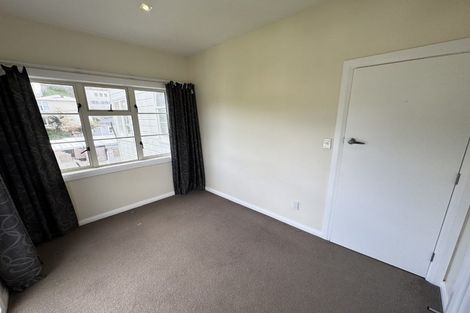 Photo of property in 17 Plunket Street, Kelburn, Wellington, 6012