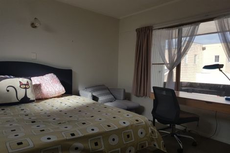 Photo of property in 2/175 Birkenhead Avenue, Birkenhead, Auckland, 0626