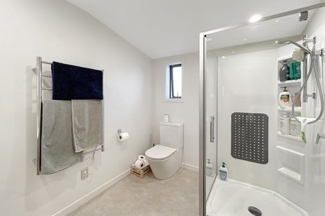 Photo of property in 9 Grange Street, Winton, 9720