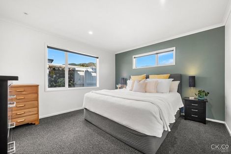 Photo of property in 3 Macdiarmid Place, Waiwhetu, Lower Hutt, 5010