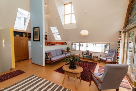 Photo of property in 83a Majoribanks Street, Mount Victoria, Wellington, 6011