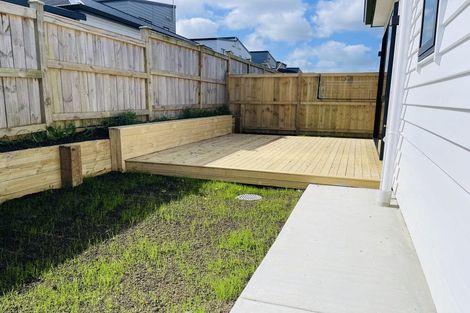 Photo of property in 25 Huringa Road, Karaka, 2113