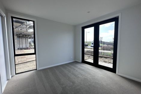 Photo of property in 3 Seagreen Avenue, Rosehill, 2113