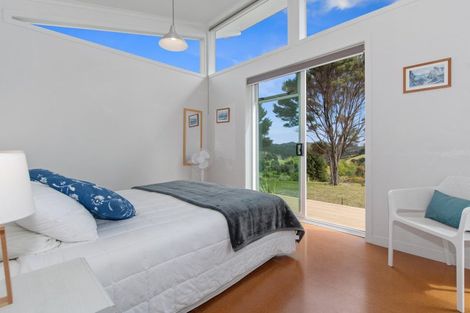 Photo of property in 190 Paroa Bay Road, Russell, 0272