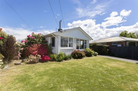 Photo of property in 5 Pimlico Place, Bishopdale, Christchurch, 8053