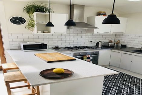 Photo of property in 17 Tanera Crescent, Brooklyn, Wellington, 6021