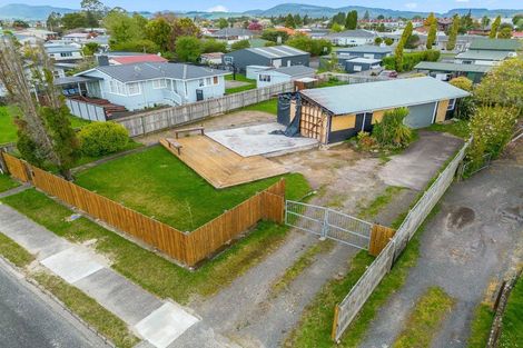 Photo of property in 22 Fenruss Street, Fairy Springs, Rotorua, 3015