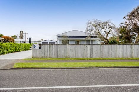 Photo of property in 107 Wilson Street, Hawera, 4610