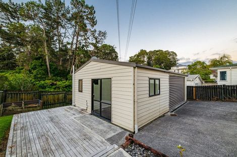 Photo of property in 14 Alidade Place, Massey, Auckland, 0614
