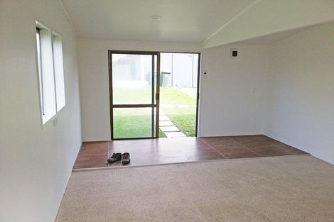 Photo of property in 82 Harrington Road, Henderson, Auckland, 0610