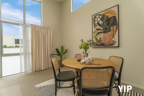 Photo of property in 5/9 Broderick Road, Johnsonville, Wellington, 6037