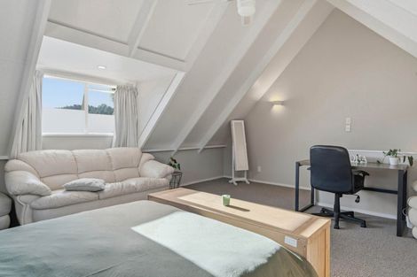 Photo of property in 5 Summerfield Lane, Albany, Auckland, 0632