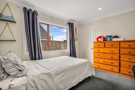 Photo of property in 24 San Domingo Rise, Henderson, Auckland, 0612