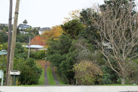Photo of property in 73 Cockle Bay Road, Cockle Bay, Auckland, 2014
