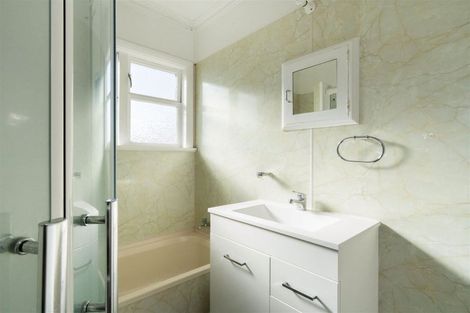 Photo of property in 26 Graham Street, Levin, 5510