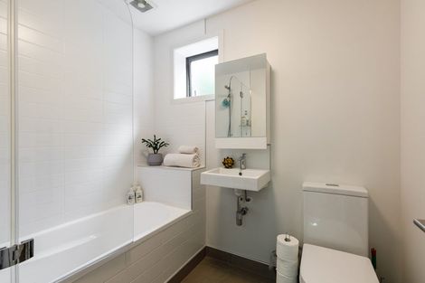 Photo of property in 30/22u Booth Street, Miramar, Wellington, 6022