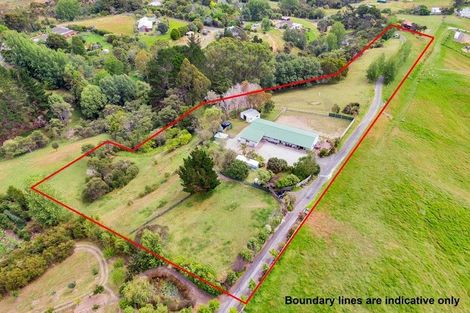 Photo of property in 69 Pipitiwai Drive, Helensville, Kaukapakapa, 0871