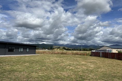 Photo of property in 5 Ash Close, Levin, 5510