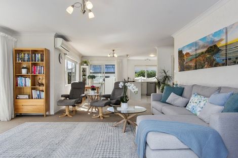 Photo of property in 2a Tekoah Place, Judea, Tauranga, 3110