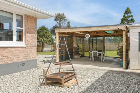 Photo of property in 20 Cook Street, Carters Beach, Westport, 7825