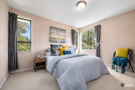 Photo of property in 2/51 Singers Road, Korokoro, Lower Hutt, 5012